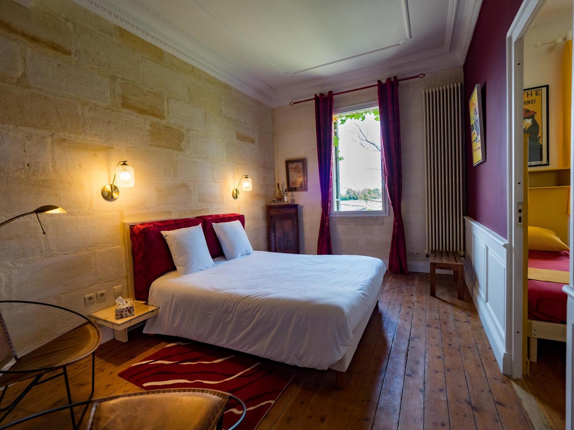 Petit Garros Hotel Fronsac  Kamer foto